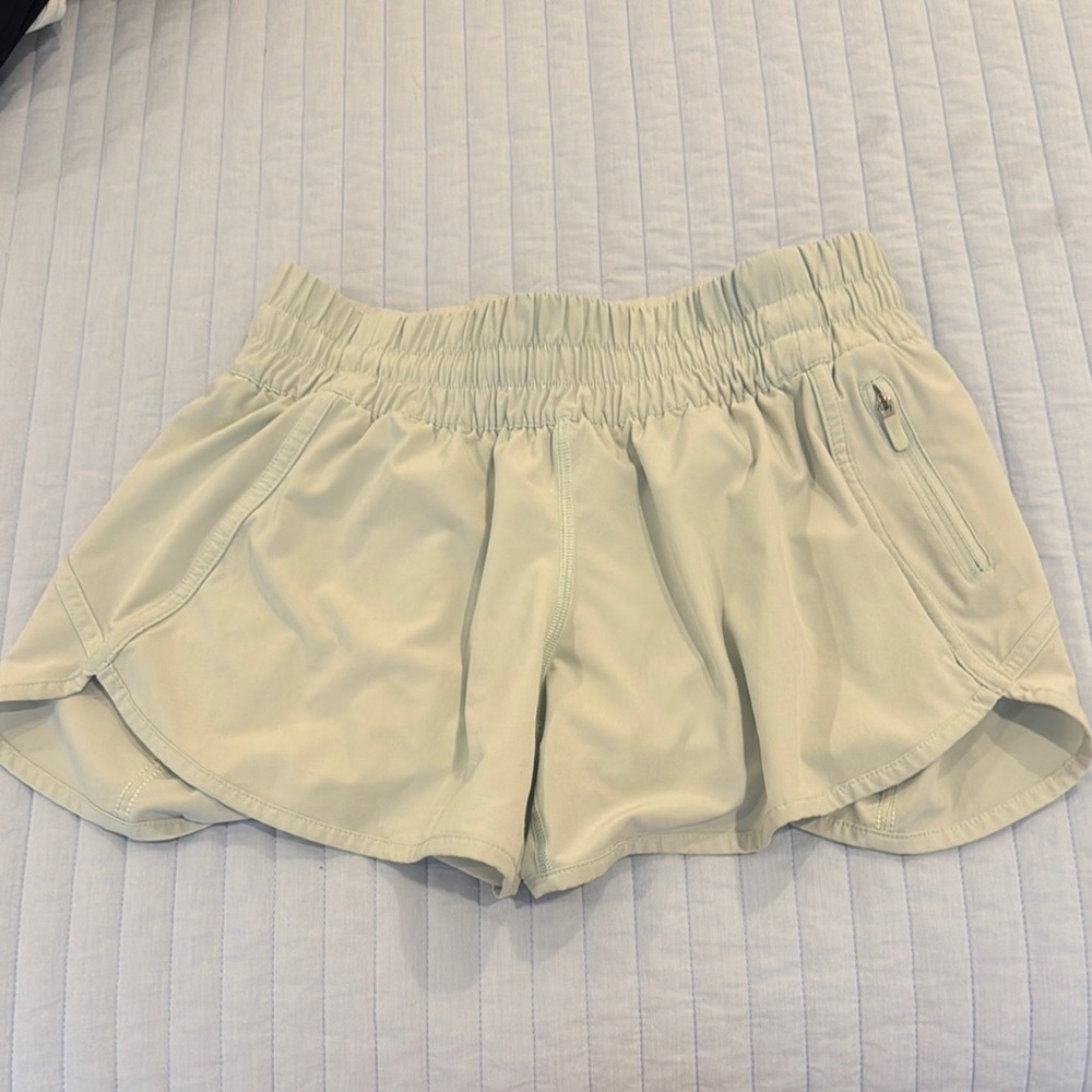Women's mint green Shorts